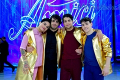 Fonte: https://www.amnotizie.it/wp-content/uploads/2019/05/ok-I-FINALISTI-DI-AMICI18_9050-1024x640-696x435.jpg